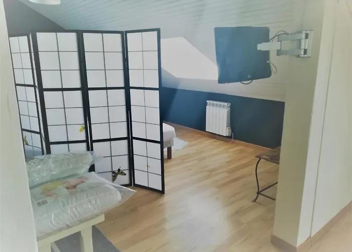 Le Petit Loft Vosgien 아파트 코르니몽